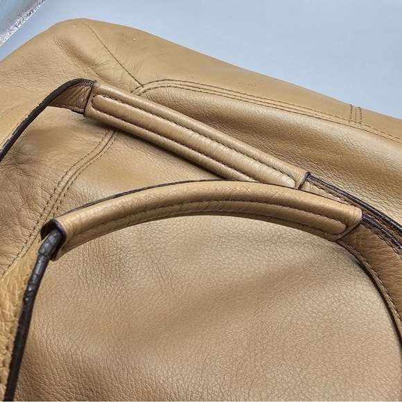 Coach 2006 Soho Tan Pebbled Leather Flap Shoulder Bag ONE DAY SALE!!!! 🎉🛍️👛🌺👑🎈 - Picture 4 of 8